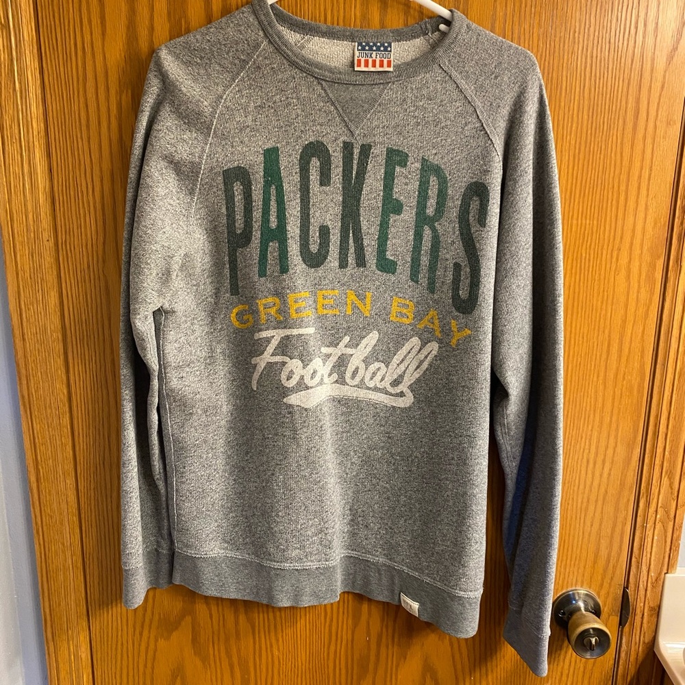 Wisconsin Green Bay Packer’s Crew Neck Sweater NFL